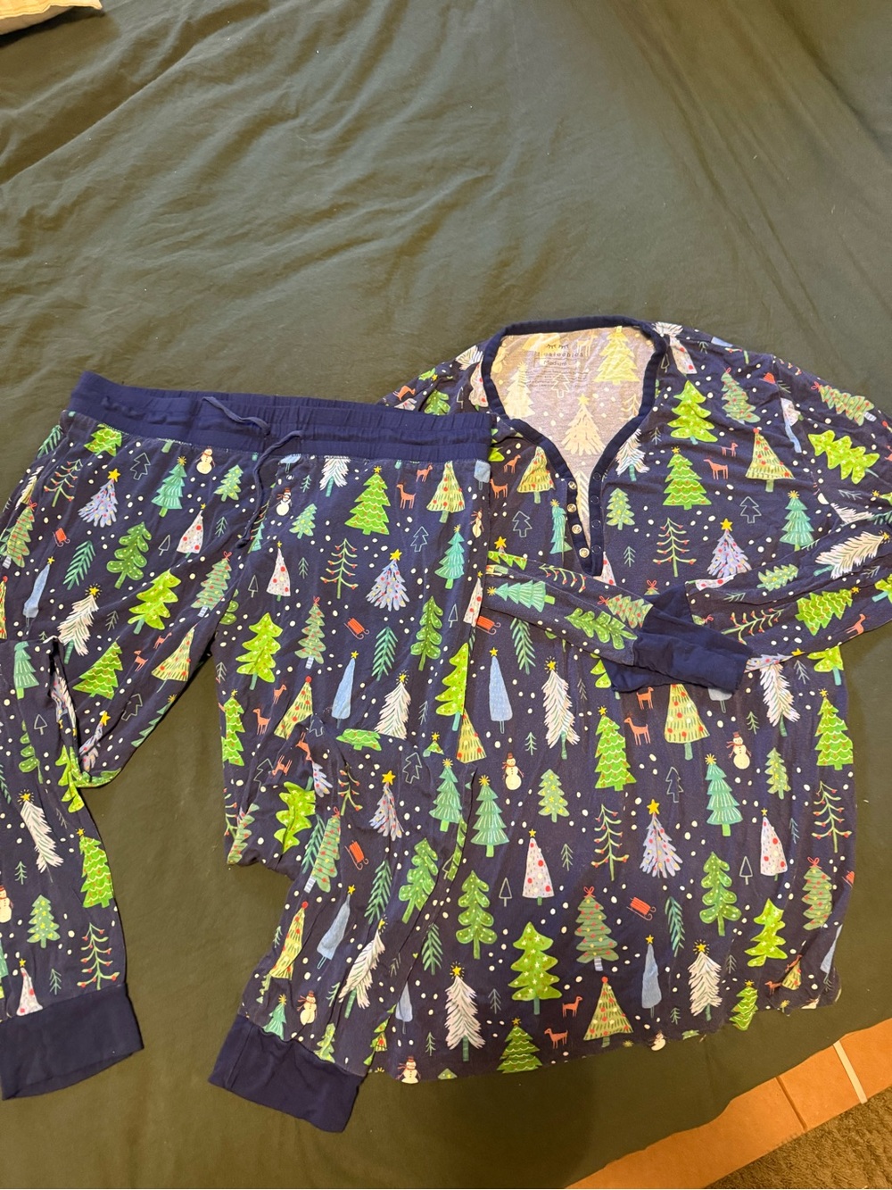 Little Sleepies-Women’s Holiday Pajama Set-Medium